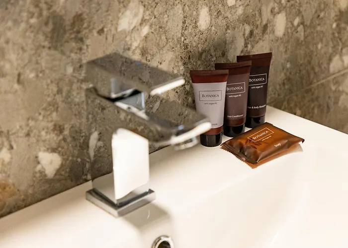251 Apartmanhotel *